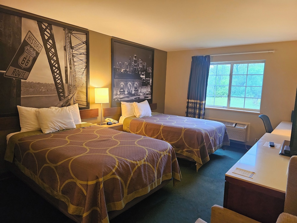 Super 8 by Wyndham Ava - photo 22