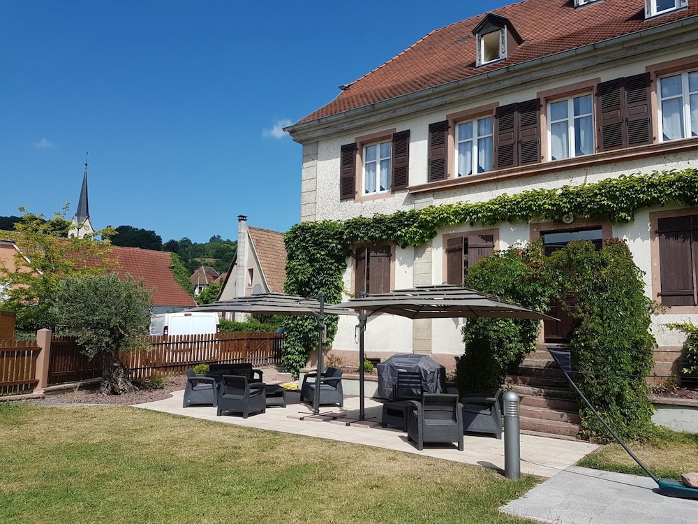 Ancien Presbytère Albert Schweitzer — hotel in Wintzenheim