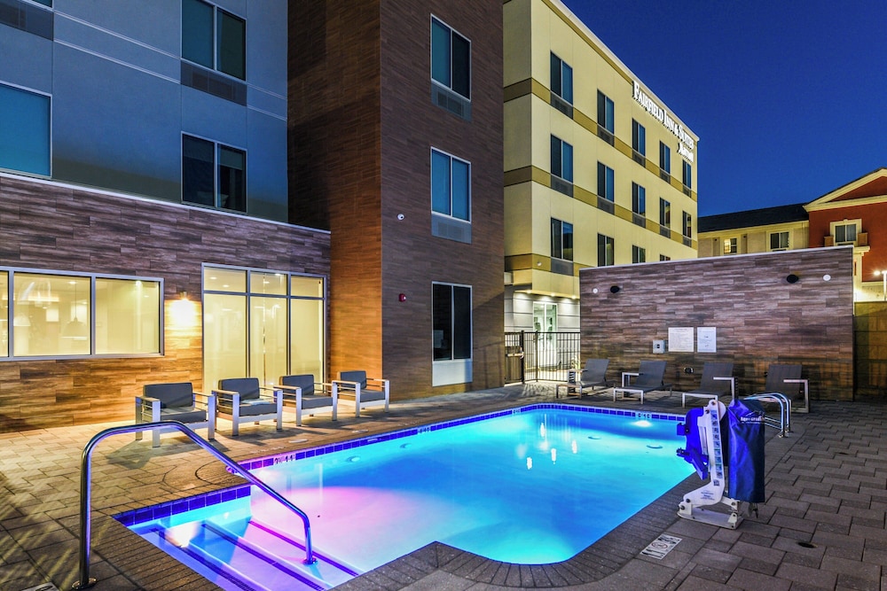 Fairfield Inn & Suites by Marriott Ontario Rancho Cucamonga - photo 31