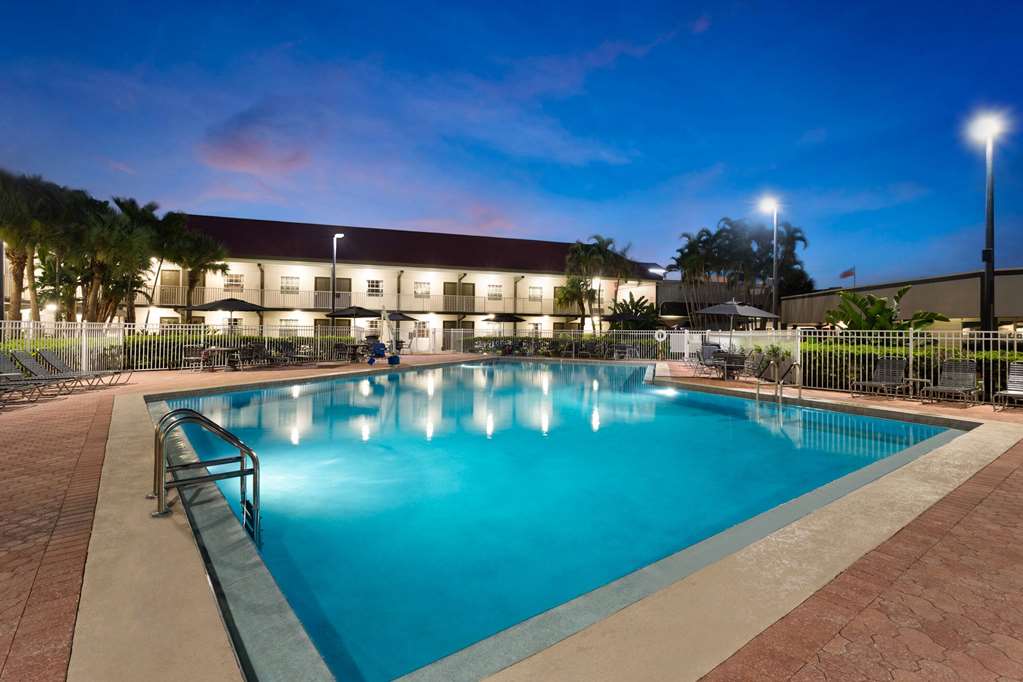 La Quinta Inn by Wyndham Cocoa Beach Port Canaveral - photo 13