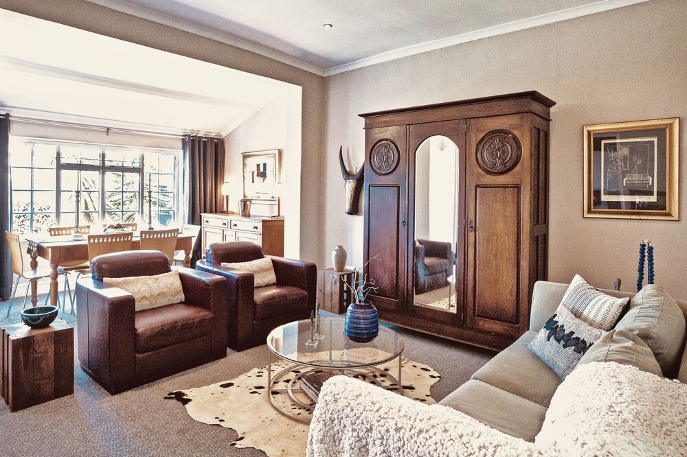 Highfield 13 — 4-Star Luxury Hotel in Cape Town, South Africa
