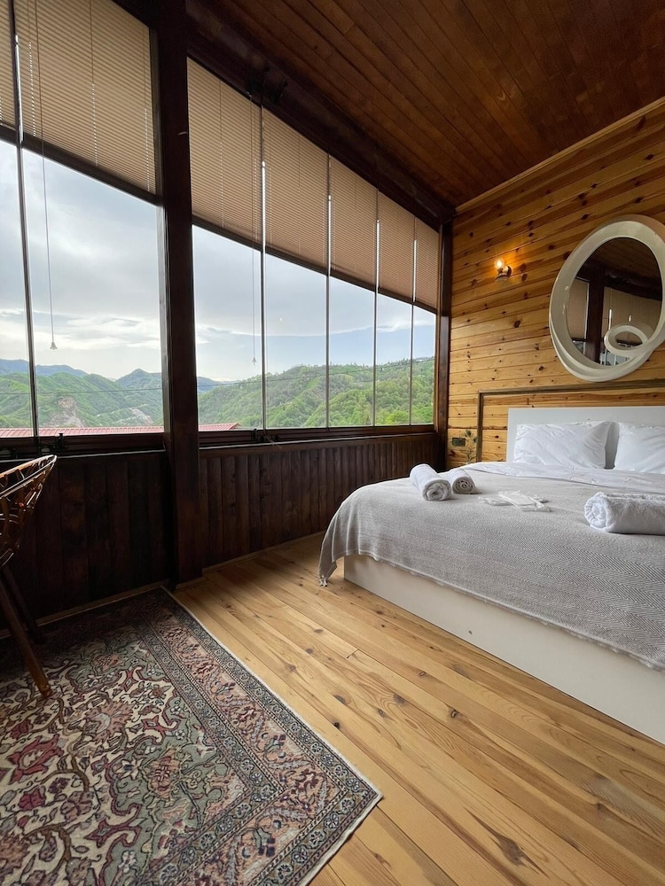 Karadeniz Kus Cenneti Otel — Arakli — photo 5