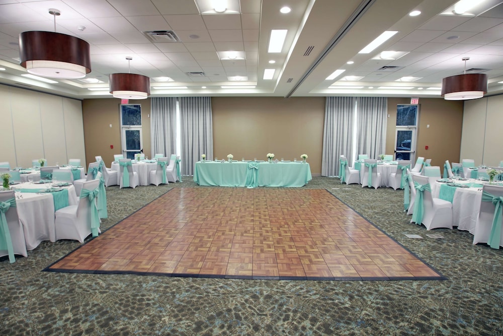 Hilton Garden Inn Tampa Wesley Chapel FL - photo 44