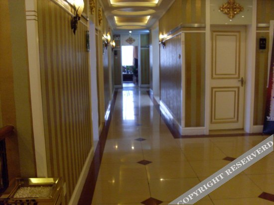 Hongri Hotel in Qingdao, People's Republic of China