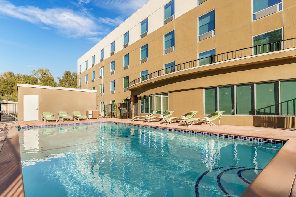 Holiday Inn Express & Suites Oakhurst Yosemite Park Area - photo 6