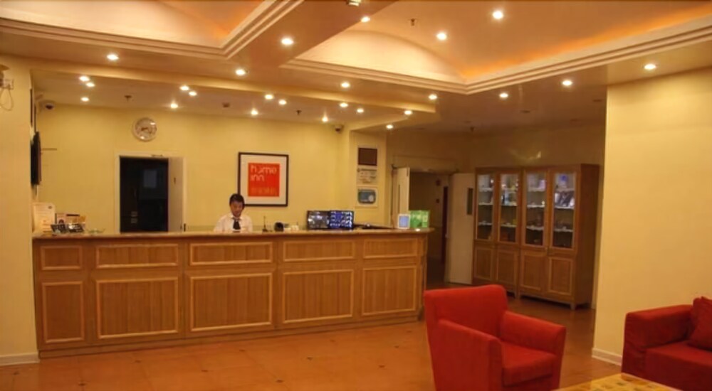 Ease Hotel - last minute hotel in Shanghai