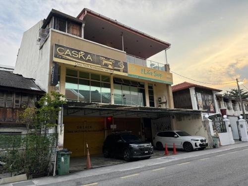 HuttonSTAY at Georgetown - last minute hotel in George Town