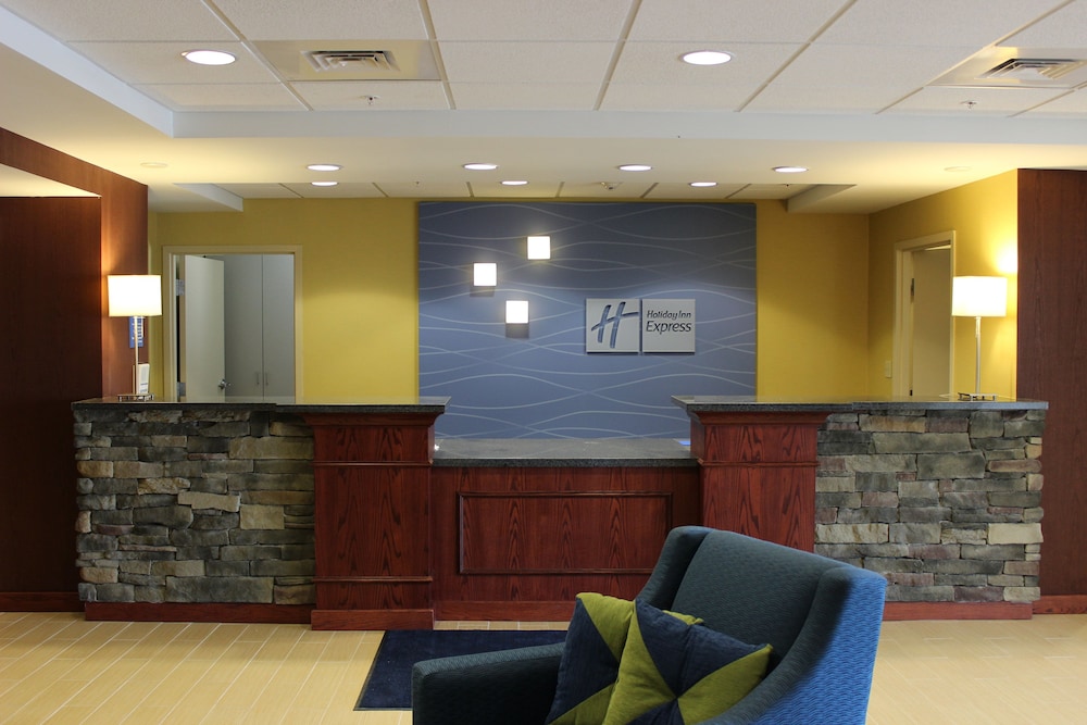 Holiday Inn Express & Suites Milford by IHG — hotel in Milford