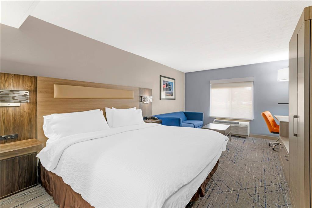 Keene Elm City Hotel an Ascend Collection Hotel - photo 5