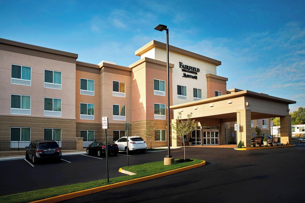 Fairfield Inn & Suites by Marriott Alexandria - photo 17