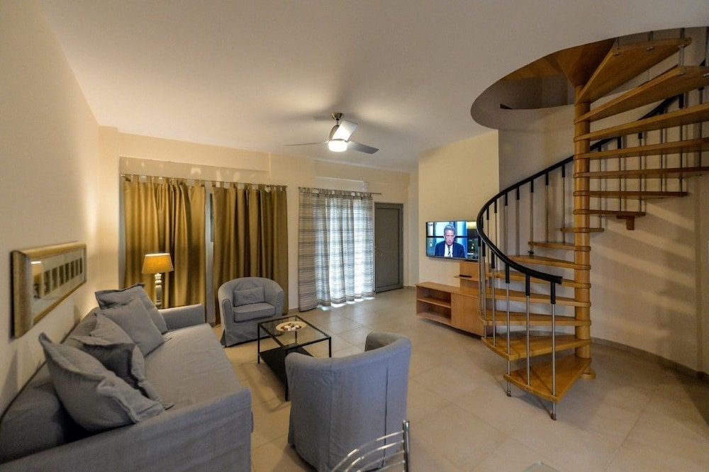 Avia Blue in Kalamata, Greece