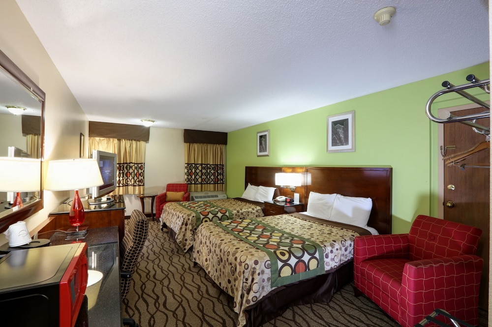 Dexter Inn - photo 8