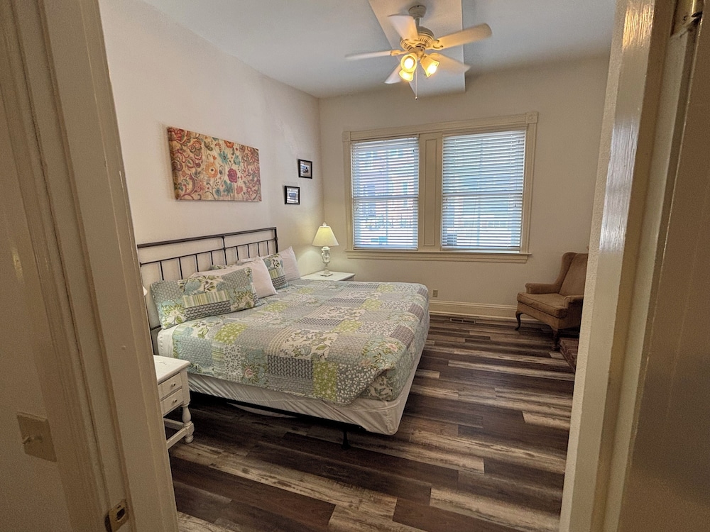 Hermann Crown Suites - photo 91