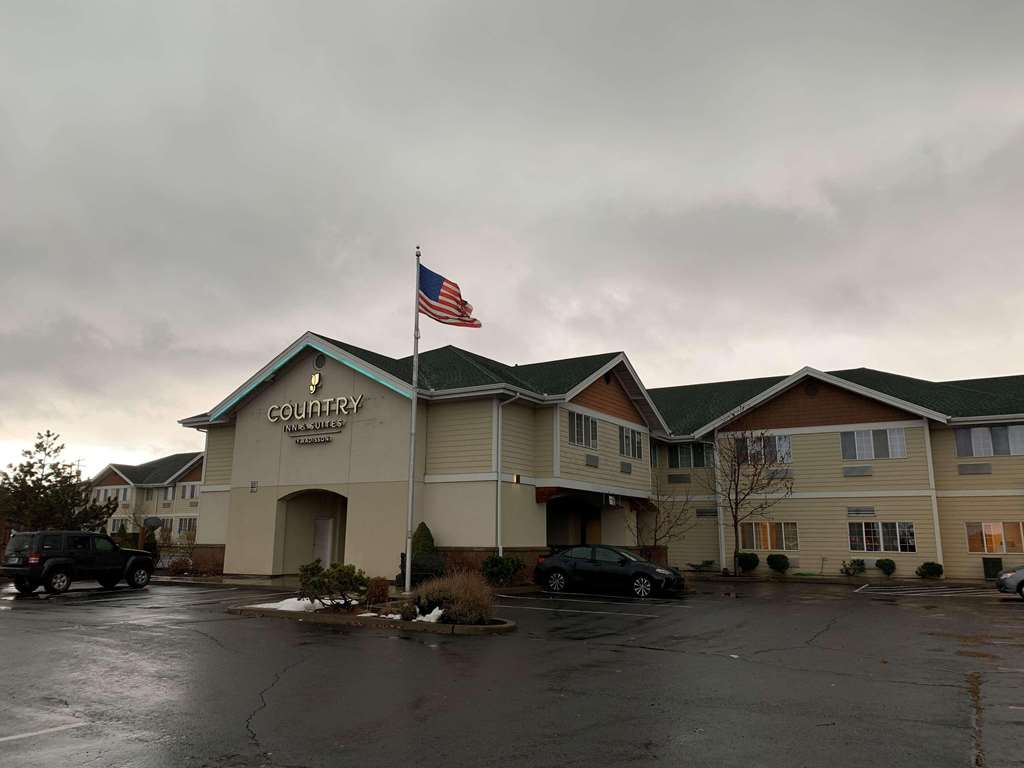 Country Inn & Suites by Radisson Bend OR - featured photo
