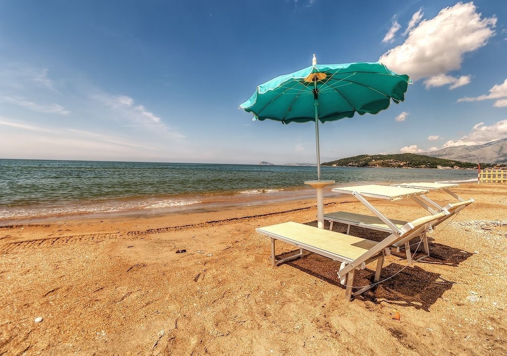 Baron Beach Hotel - carbon neutral hotel in Minturno