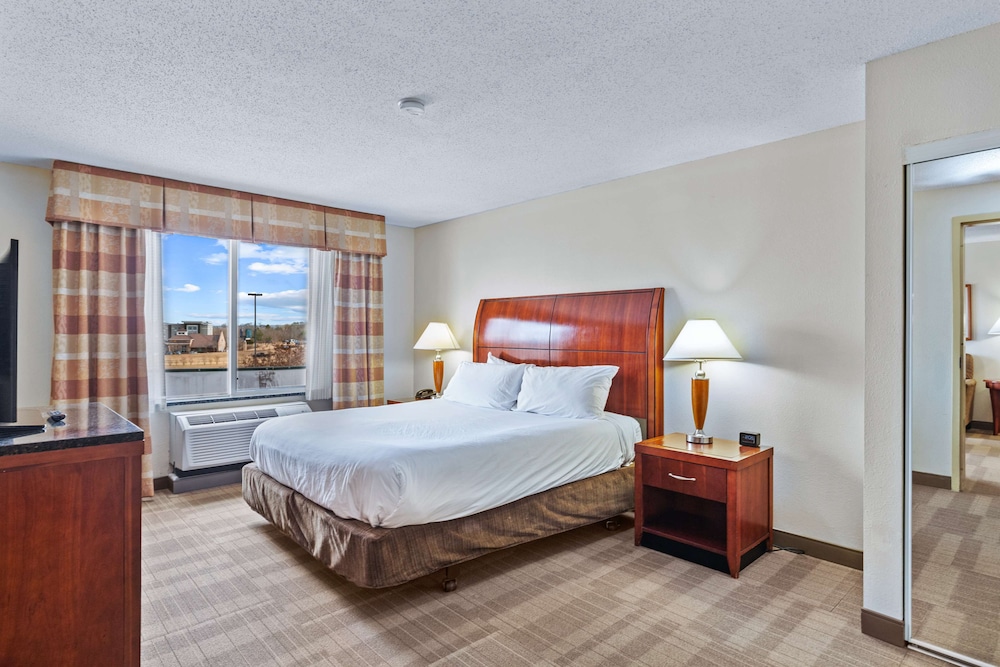 Hilton Garden Inn Starkville - photo 44