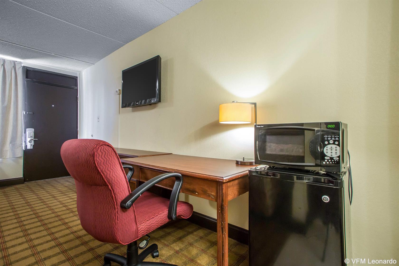 Rodeway Inn - photo 18