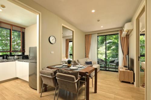 Apartment 2 BDR Bangtao #2206 — 4-Star Luxury Hotel in Phuket, Thailand