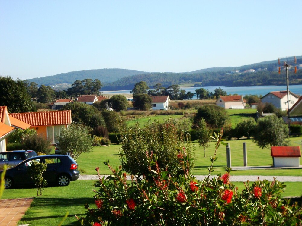 Casas Cuncheiro — hotel in Laxe