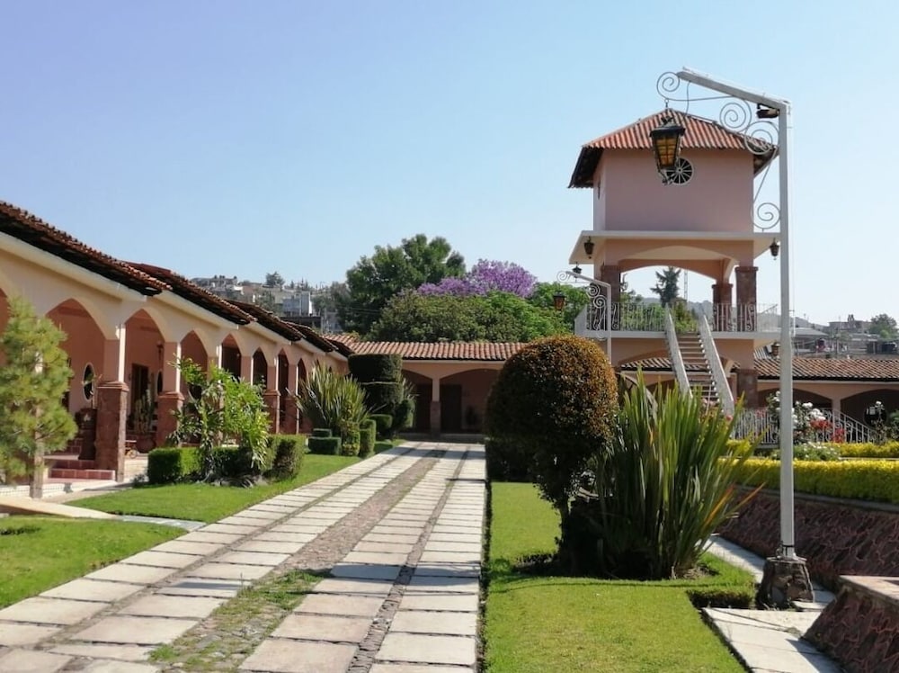 Hotel Ojo de Agua in Ciudad Hidalgo, Mexico