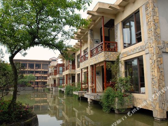 Tianci Hot Spring Resort - last minute hotel in Chongqing