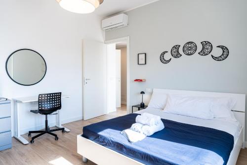 Casa dei Girasoli 15 min Mirti Colosseo — 4-Star Luxury Hotel in Rome, Italy