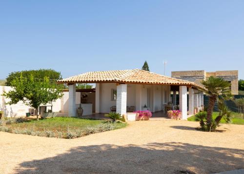 Suite La Barracca — 4-Star Luxury Hotel in Marsala, Italy