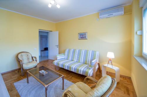 Downtown Apartment — 4-Star Luxury Hotel in Kotor, Montenegro