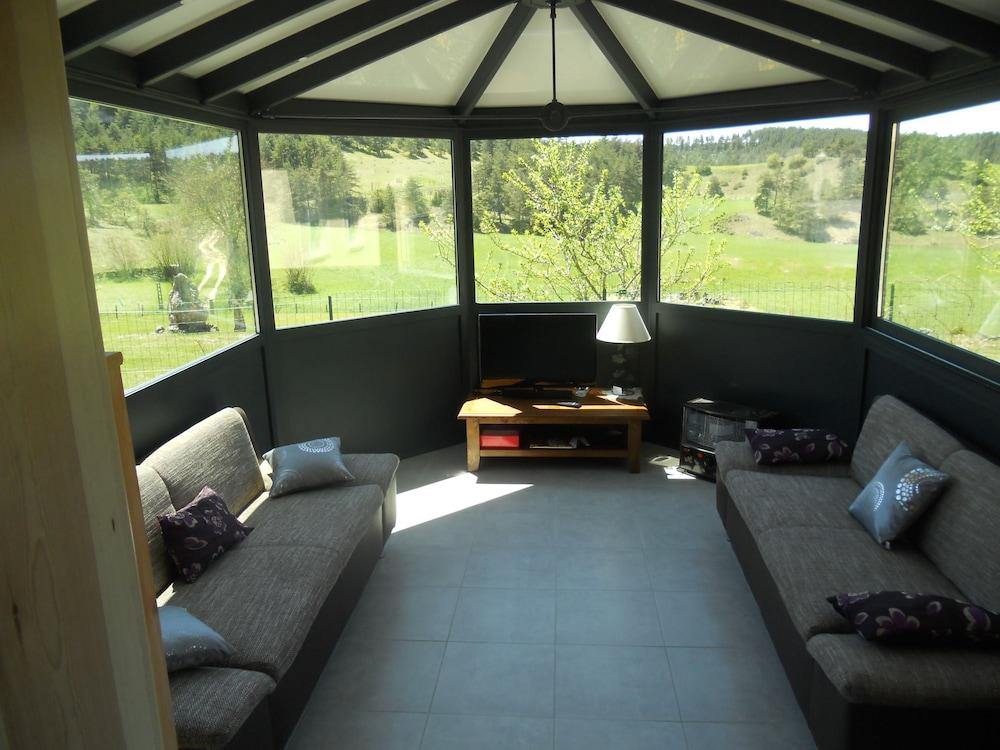 Chez Louis — hotel in La Canourgue