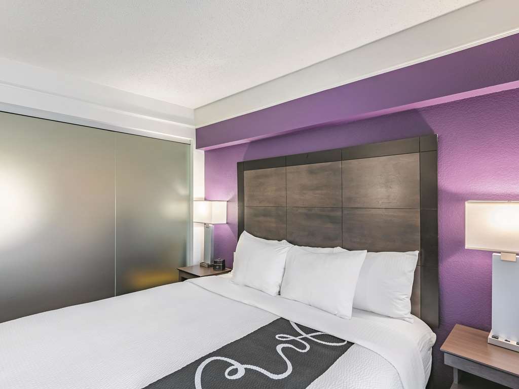 La Quinta Inn & Suites by Wyndham Denver Tech Center - photo 38