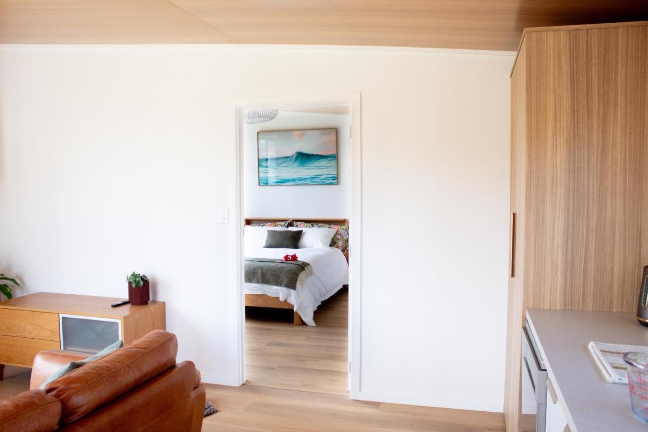 Salt Guesthouse — 4-Star Luxury Hotel in Gisborne, New Zealand