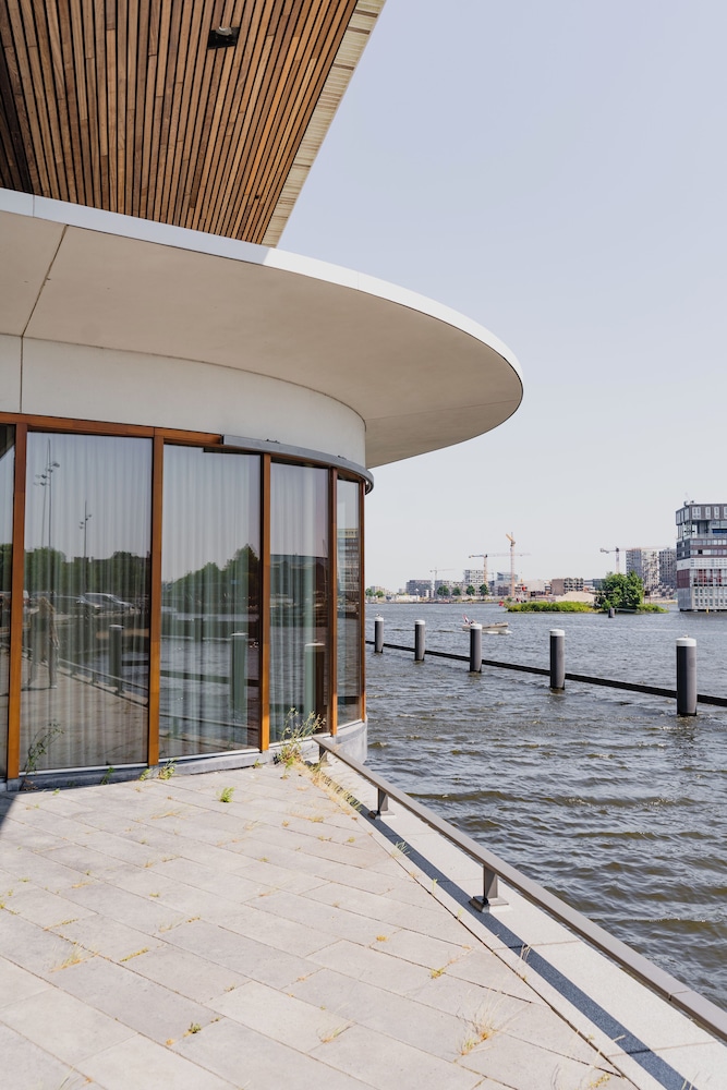 Hotel Pontsteiger in Amsterdam, Netherlands