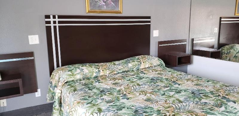 Starlight Inn La Brea - photo 29