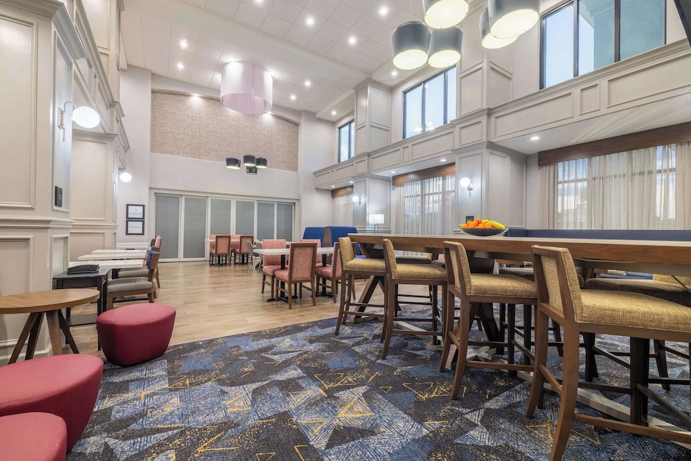 Hampton Inn & Suites Brenham - photo 38