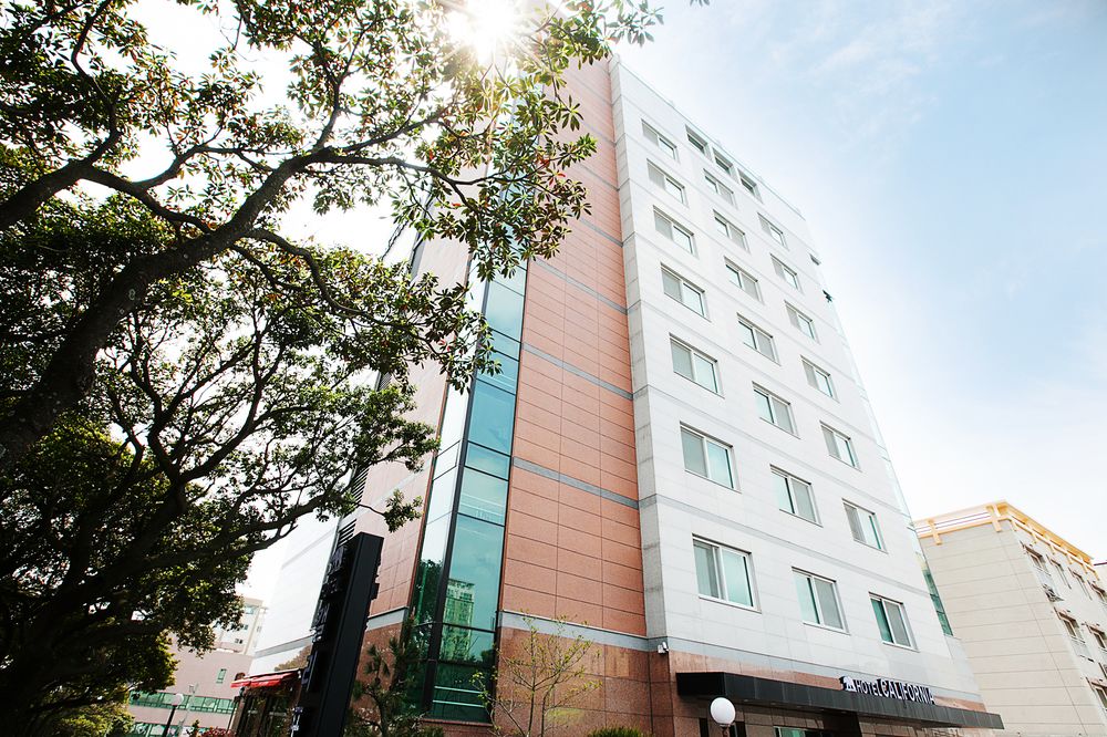 Hotel California Jeju in Seogwipo, South Korea