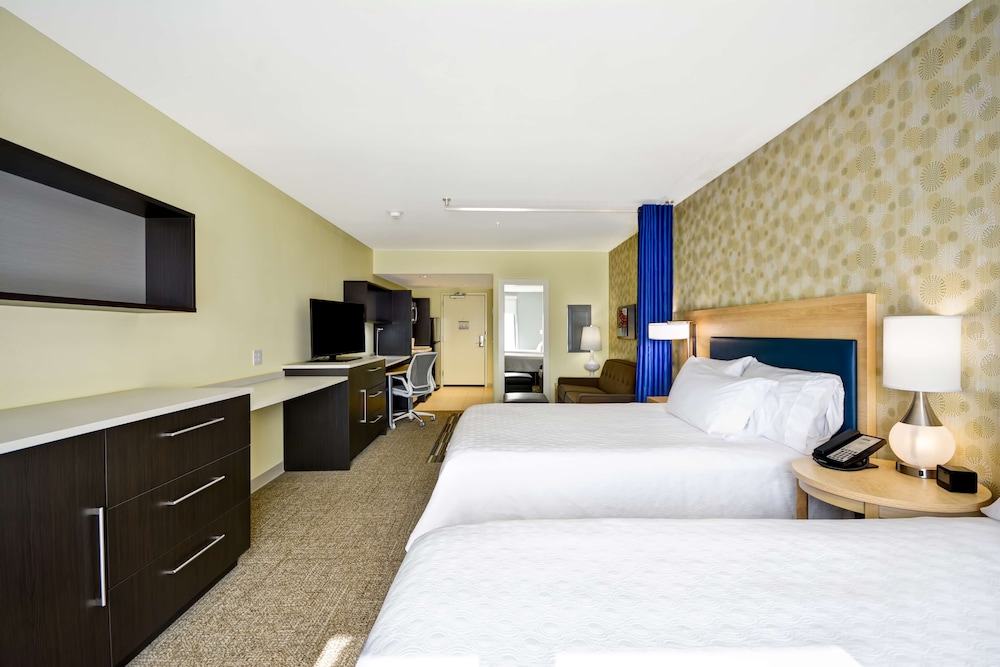 Home2 Suites by Hilton Oswego - photo 7