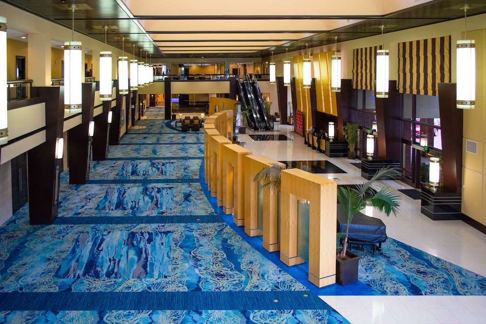 Pacific Palms Resort - photo 2