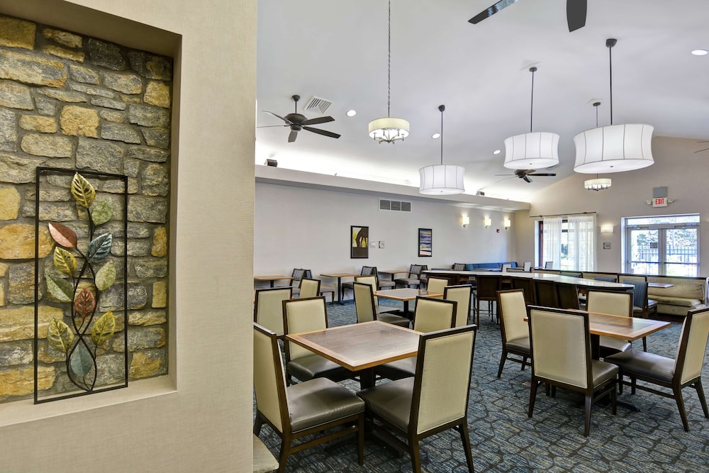 Homewood Suites by Hilton Lexington Fayette Mall - photo 3