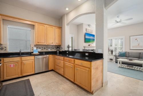 Coastal Pleasure Dbts 4792 Ocean Blvd 4Br 3.5Ba - photo 12