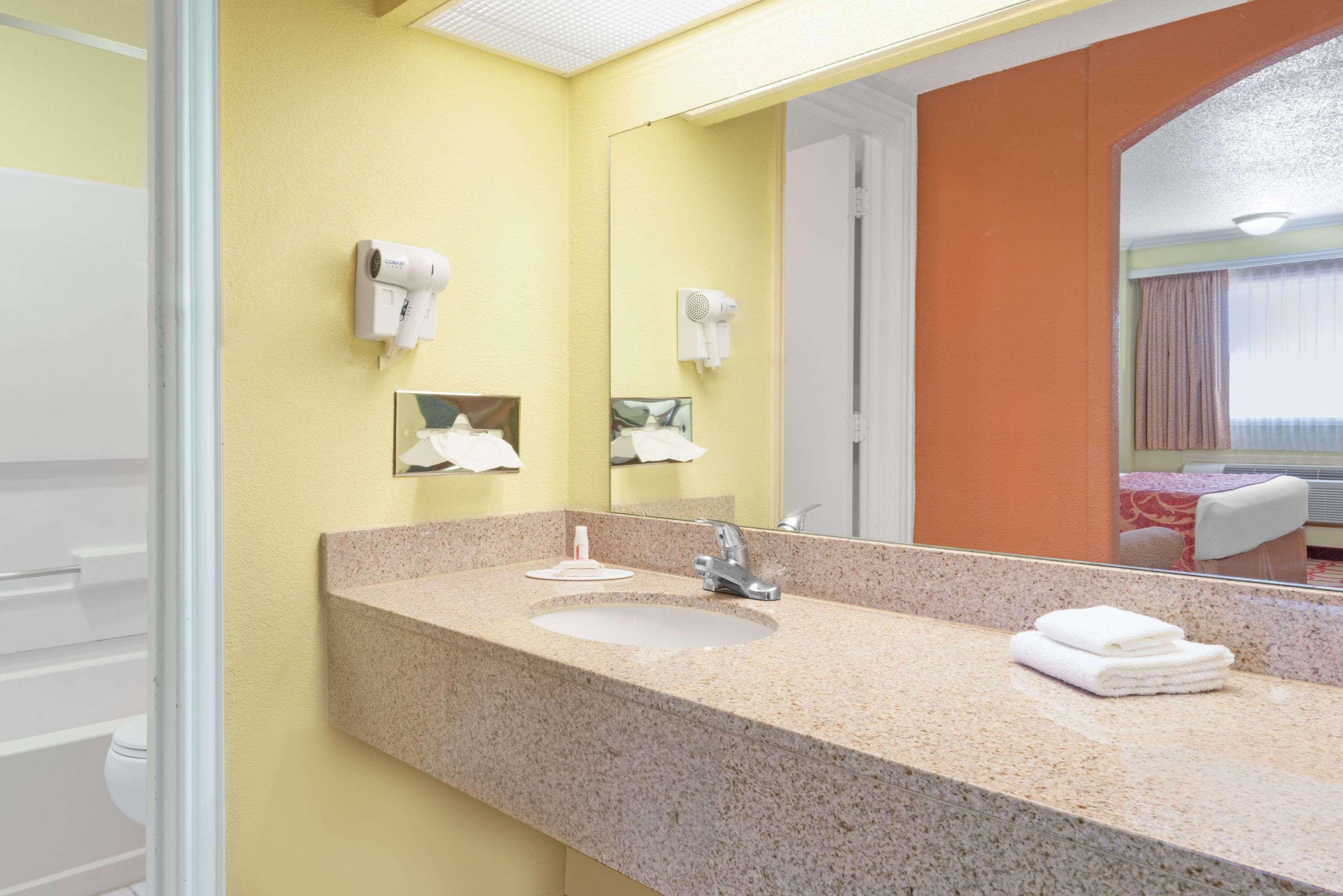 Hotel Plainview - photo 12