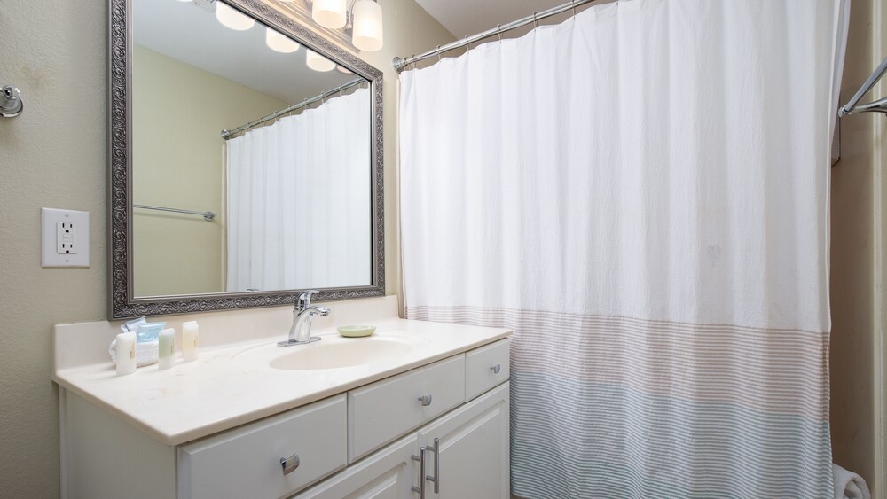 Tidewater Beach Resort 1503 One Bedroom Condo - photo 8