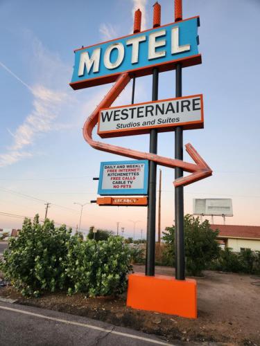 Westernaire Motel - photo 2