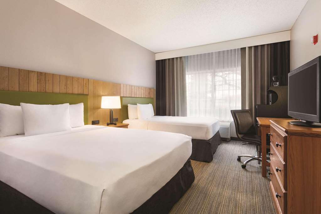 Country Inn & Suites by Radisson Springfield OH - photo 14