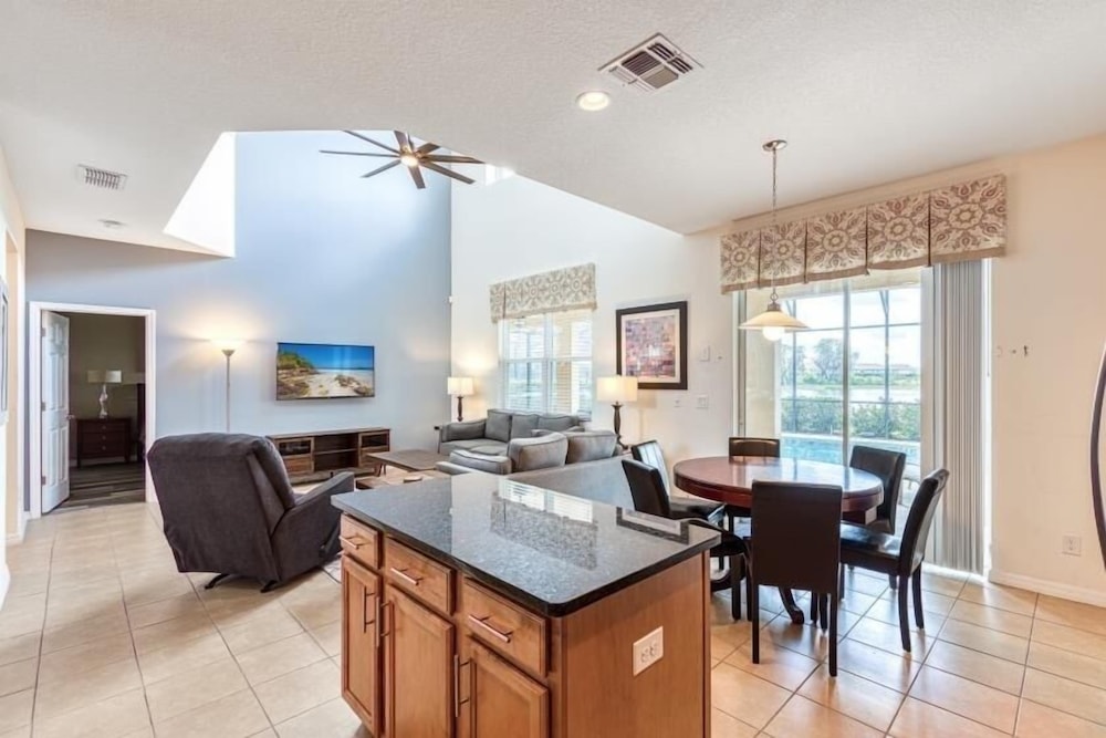 new Splash Of Magic At Solterra Resort 6 Bedroom Home - photo 55