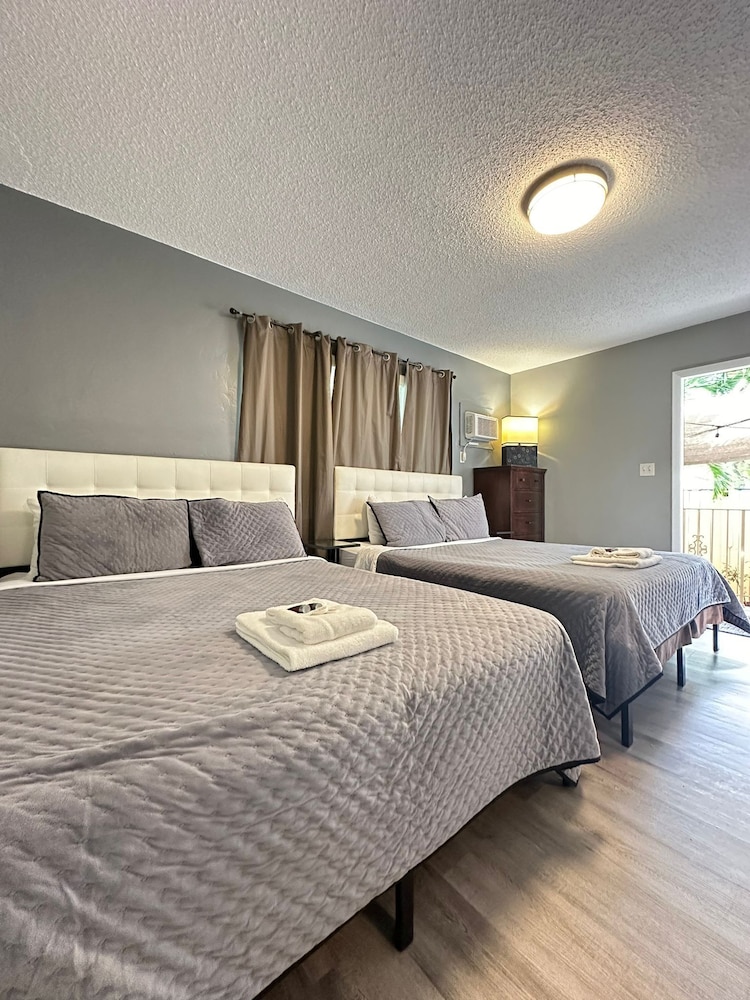 Sheridan Guesthouse - photo 4