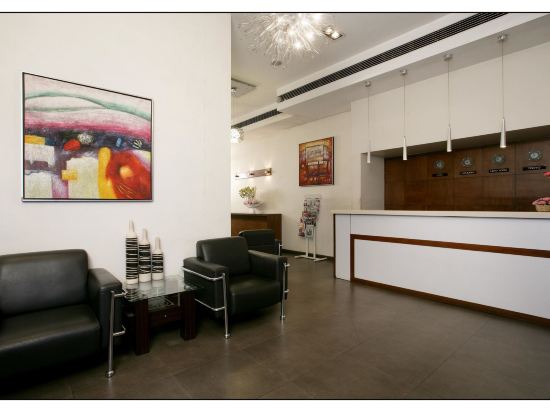 The Sirona Hotel — Pune — photo 4