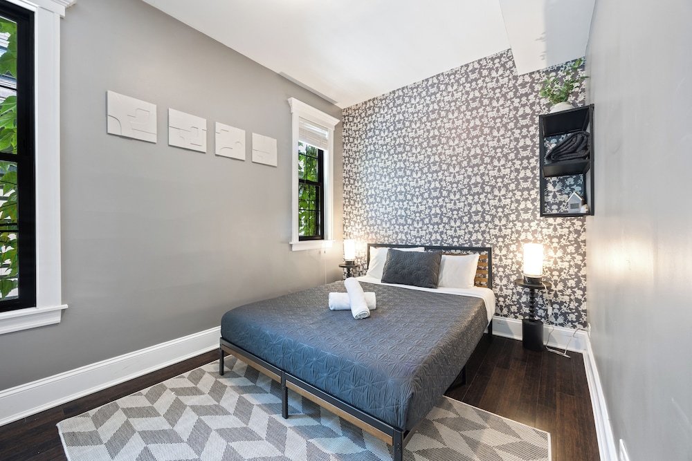 Wrigleyville Suites - photo 5