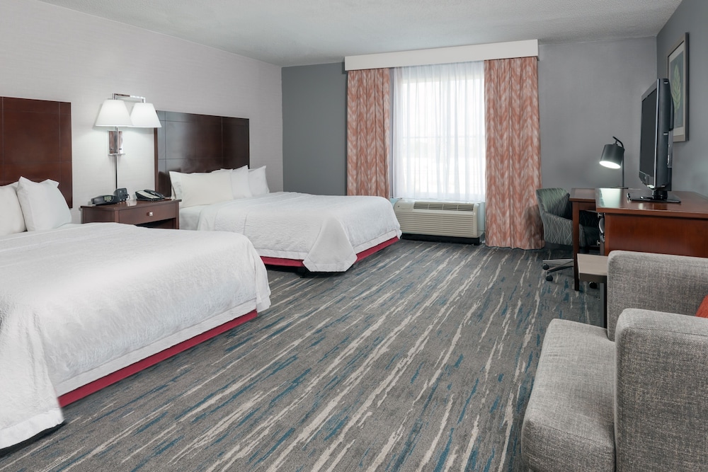 Hampton Inn & Suites Orlando Airport @ Gateway Village - photo 6