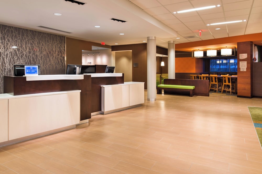 Fairfield Inn & Suites Utica - photo 4