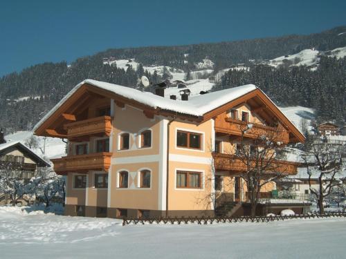 Edelweiss — 5-Star Luxury Hotel in Ramsau Im Zillertal, Austria